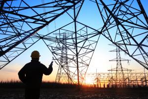 Building electric transmission takes a decade